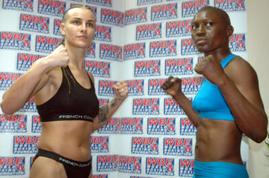 Laura Pain versus Mary Abbey Weigh-In and Photos